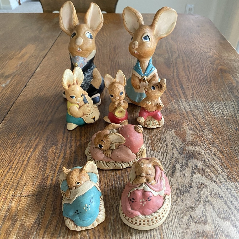 8 Vintage 50s Pendelfin Collectable Bunnies Clanger Made in England Hand Painted